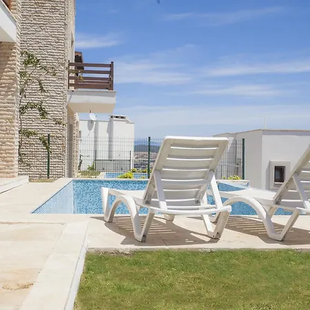 Villa Kanyon